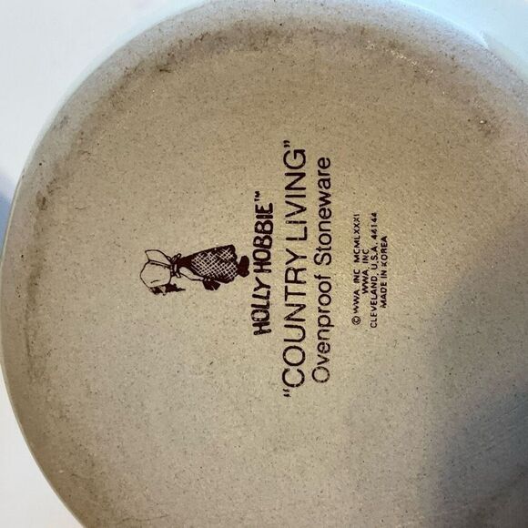 Vintage Holly Hobbie “Country Living” Stoneware Jar. - Picture 15 of 16